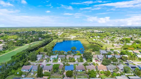 View/Area - 5929 SE Collins Ave, Stuart, FL 34997 photo 7 of 9