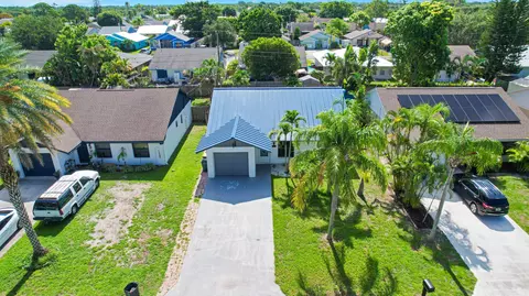 View/Area - 5929 SE Collins Ave, Stuart, FL 34997 photo 1 of 9