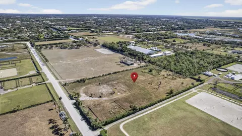 16296 Deer Path Ln, Wellington, FL 33470