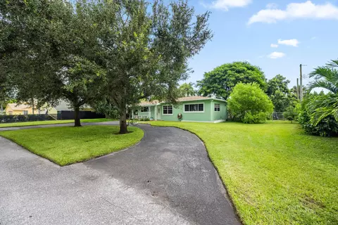 6400 Carambola Cir, West Palm Beach, FL 33406