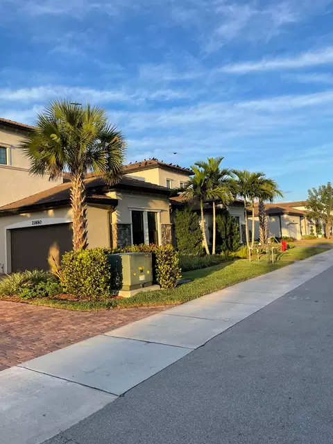 21872 Canadensis Cir #202, Boca Raton, FL 33428