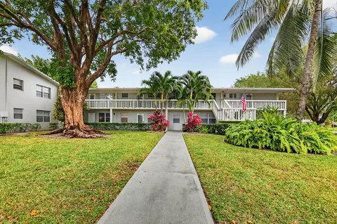 262 Ventnor R, Deerfield Beach, FL 33442