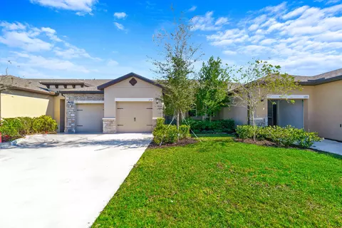 1718 Party Pl, Fort Pierce, FL 34947