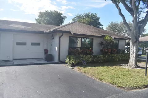 4843 Greentree Ln #B, Boynton Beach, FL 33436