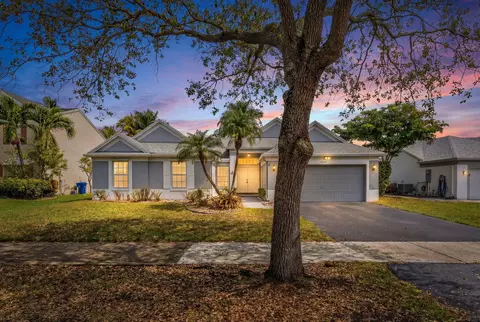 10185 Grove Ln, Cooper City, FL 33328