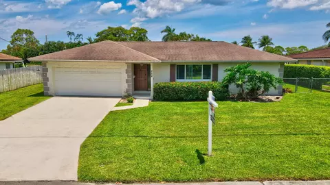 254 NW 11th Ave, Boca Raton, FL 33486