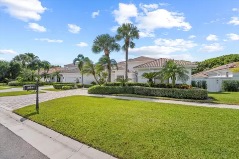 2821 Bent Cypress Rd, Wellington, FL 33414