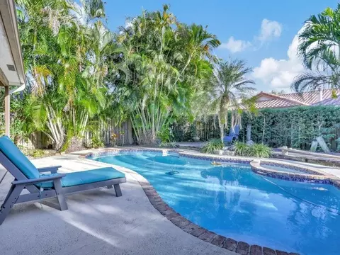 9626 NW 27th St, Coral Springs, FL 33065