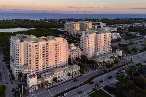 450 N Federal Hwy #711, Boynton Beach, FL 33435