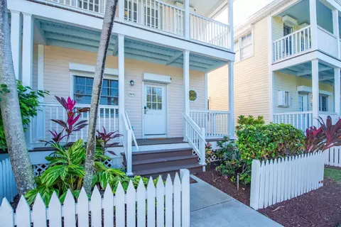 7073 Hawks Cay Blvd, Marathon, FL 33050 photo 6