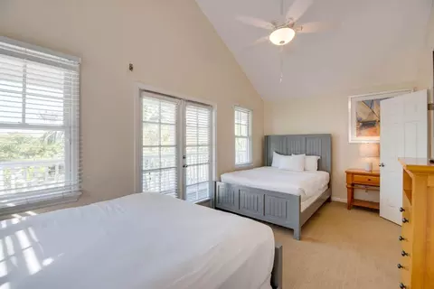 7073 Hawks Cay Blvd, Marathon, FL 33050 photo 34
