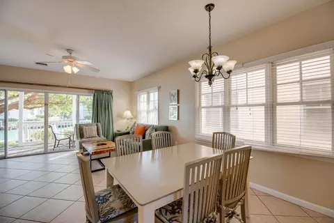 7073 Hawks Cay Blvd, Marathon, FL 33050 photo 13