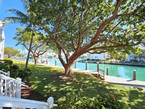 7073 Hawks Cay Blvd, Marathon, FL 33050 photo 18