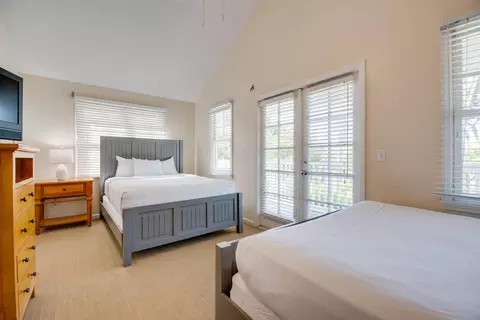 7073 Hawks Cay Blvd, Marathon, FL 33050 photo 35