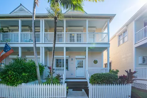 7073 Hawks Cay Blvd, Marathon, FL 33050 photo 5