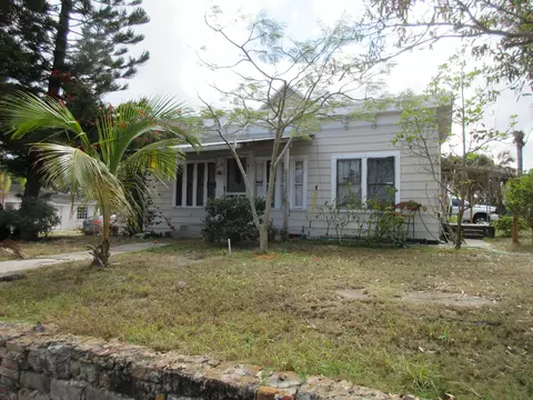 603 Avenue Ave E, Fort Pierce, FL 34950