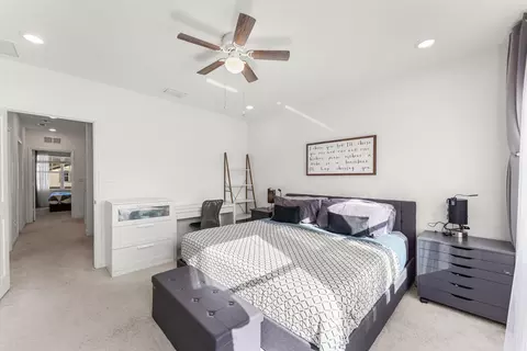 Bedroom - 4330 Lago Dr, Lighthouse Point, FL 33064 photo 4 of 4