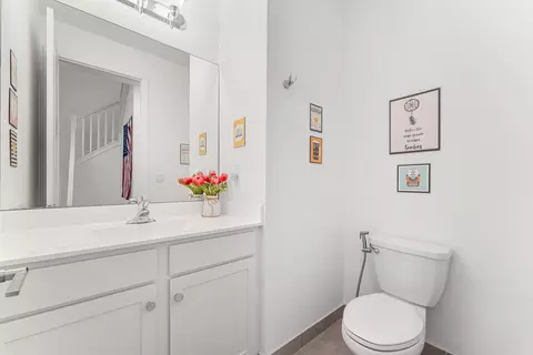 Bath - 4330 Lago Dr, Lighthouse Point, FL 33064 photo 1 of 4