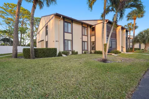 801 Sky Pine Way #A2, Greenacres, FL 33415