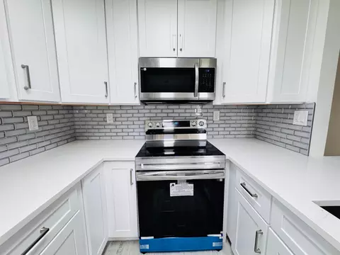 293 Flanders G, Delray Beach, FL 33484