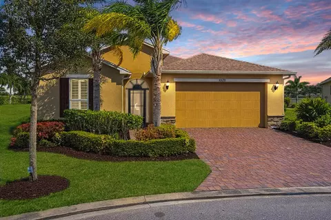 10178 SW Fernwood Ave, Port Saint Lucie, FL 34987