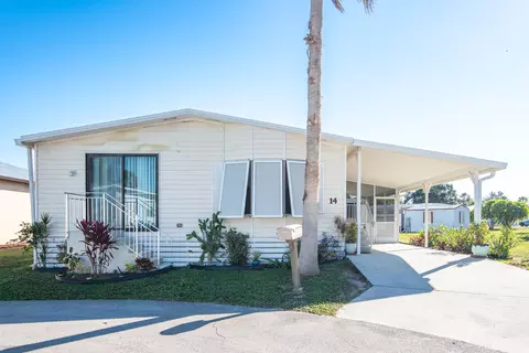 14 Jacaranda Ln, Port Saint Lucie, FL 34952