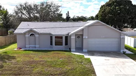 608 SE Dean Ter, Port Saint Lucie, FL 34984