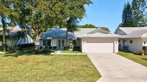 6389 Casabella Ln, Boca Raton, FL 33433