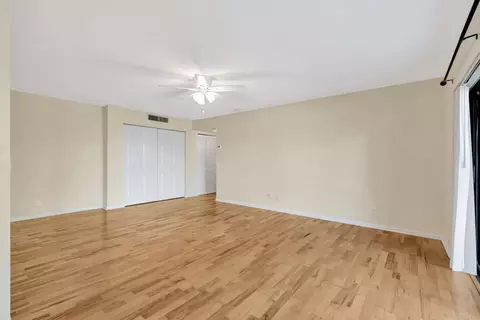 Living - 150 Pineview Rd #B2, Jupiter, FL 33469 photo 4 of 4
