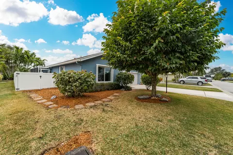2800 SW Montego Ter, Stuart, FL 34997 photo 40