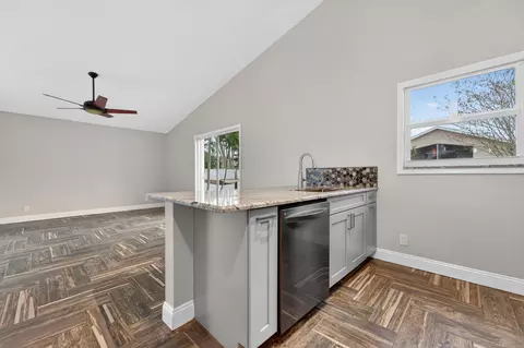 2800 SW Montego Ter, Stuart, FL 34997 photo 11