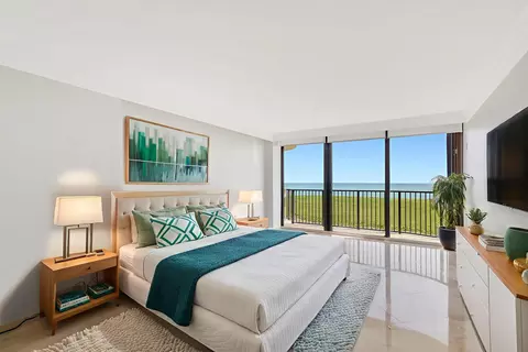 Bedroom - 400 Beach Rd #103, Tequesta, FL 33469 photo 2 of 2