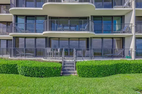 Exterior - 400 Beach Rd #103, Tequesta, FL 33469 photo 3 of 14