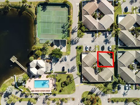 1127 E Seminole Ave #9C, Jupiter, FL 33477 photo 2