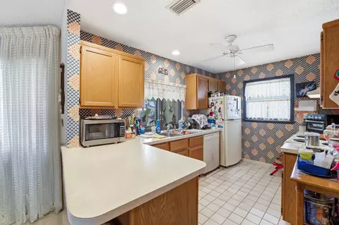 1127 E Seminole Ave #9C, Jupiter, FL 33477 photo 10
