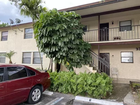 3303 Kirk Rd #1, Lake Worth, FL 33461