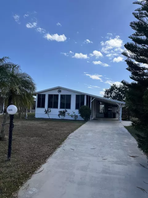 1694 Booth Bay Ct, Fort Pierce, FL 34945