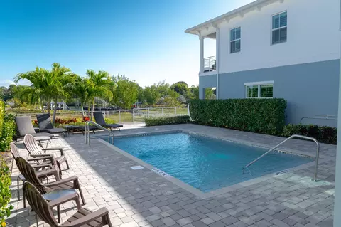 Exterior - 4659 SE Manatee Way, Stuart, FL 34997 photo 8 of 13