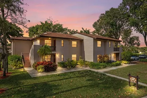 9265 Vista Del Lago #41B, Boca Raton, FL 33428
