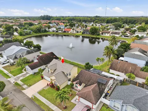 2805 Foxhall Dr E, West Palm Beach, FL 33417