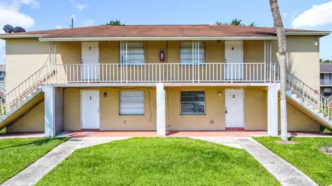 694 Michigan Ct #1, Saint Cloud, FL 34769