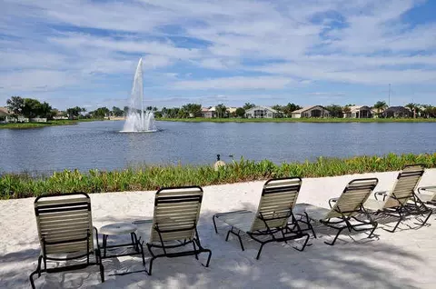 7650 Tarpon Cove Cir, Lake Worth, FL 33467