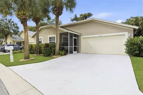 340 Hammocks Trl, Greenacres, FL 33413