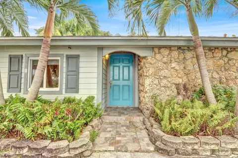 1831 Wheeler Rd, North Palm Beach, FL 33408