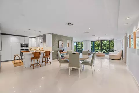2275 S Ocean Blvd #307N & C10N, Palm Beach, FL 33480