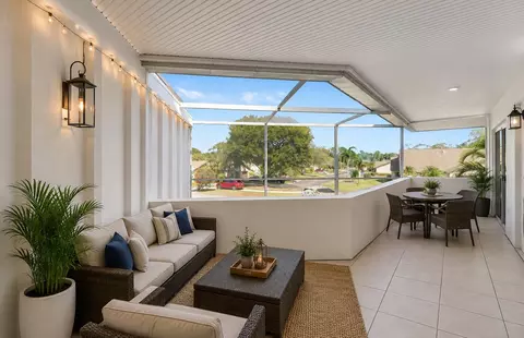 7 Greenway Vlg N #202, Royal Palm Beach, FL 33411