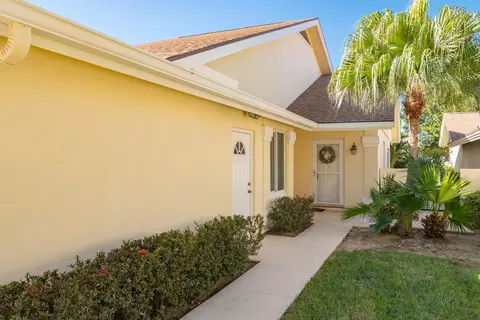 216 Ridge Rd, Jupiter, FL 33477 photo 4