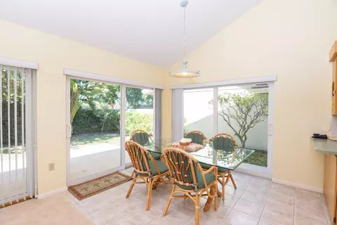 216 Ridge Rd, Jupiter, FL 33477 photo 12
