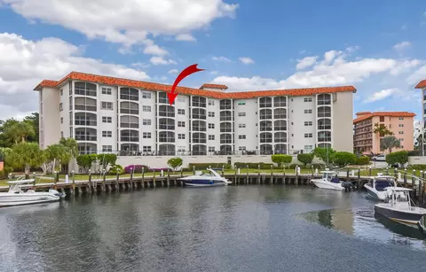 2871 N Ocean Blvd #F429, Boca Raton, FL 33431