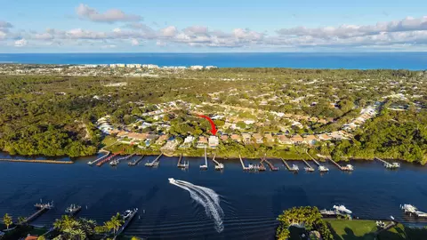 352 River Edge Rd, Jupiter, FL 33477